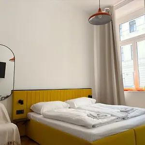 Brand Cozy Wien