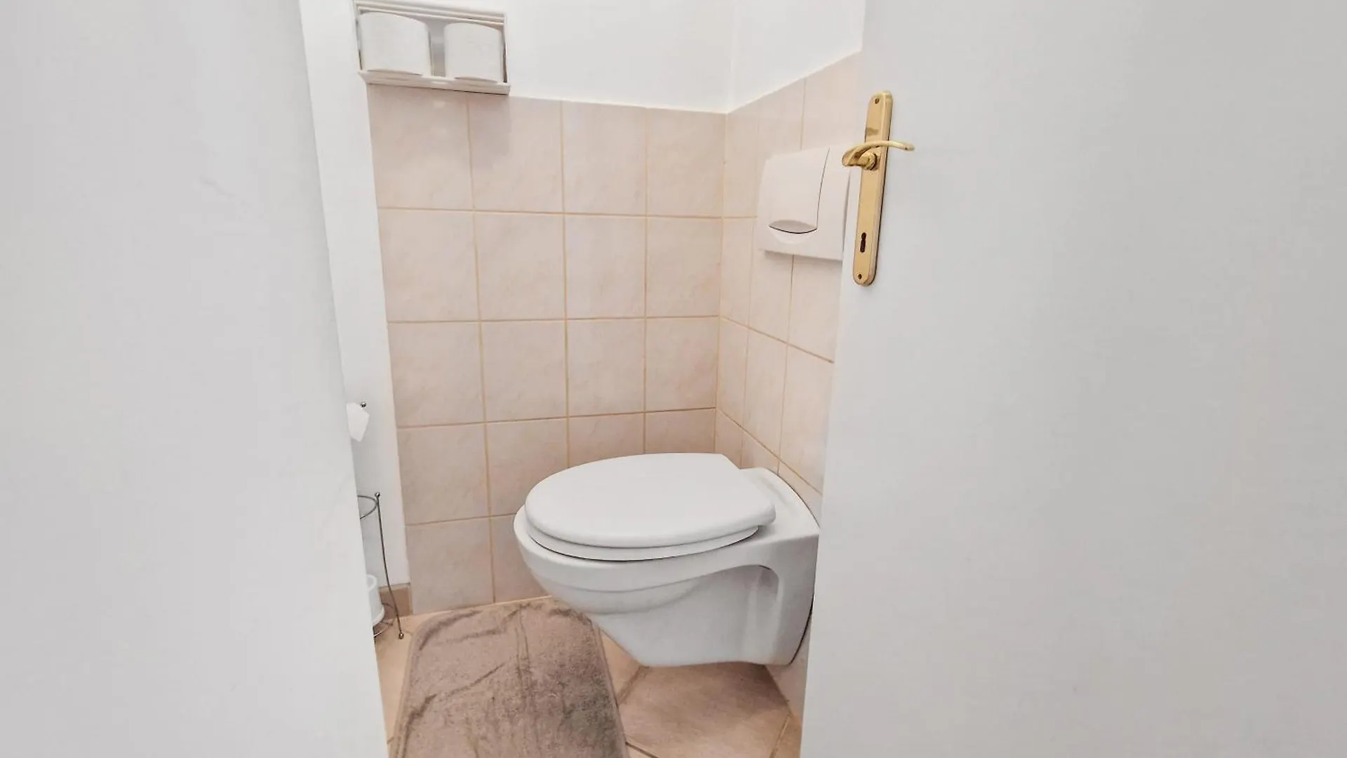 Διαμέρισμα Elegant Three-Bedroom Suite Βιέννη Αυστρία
