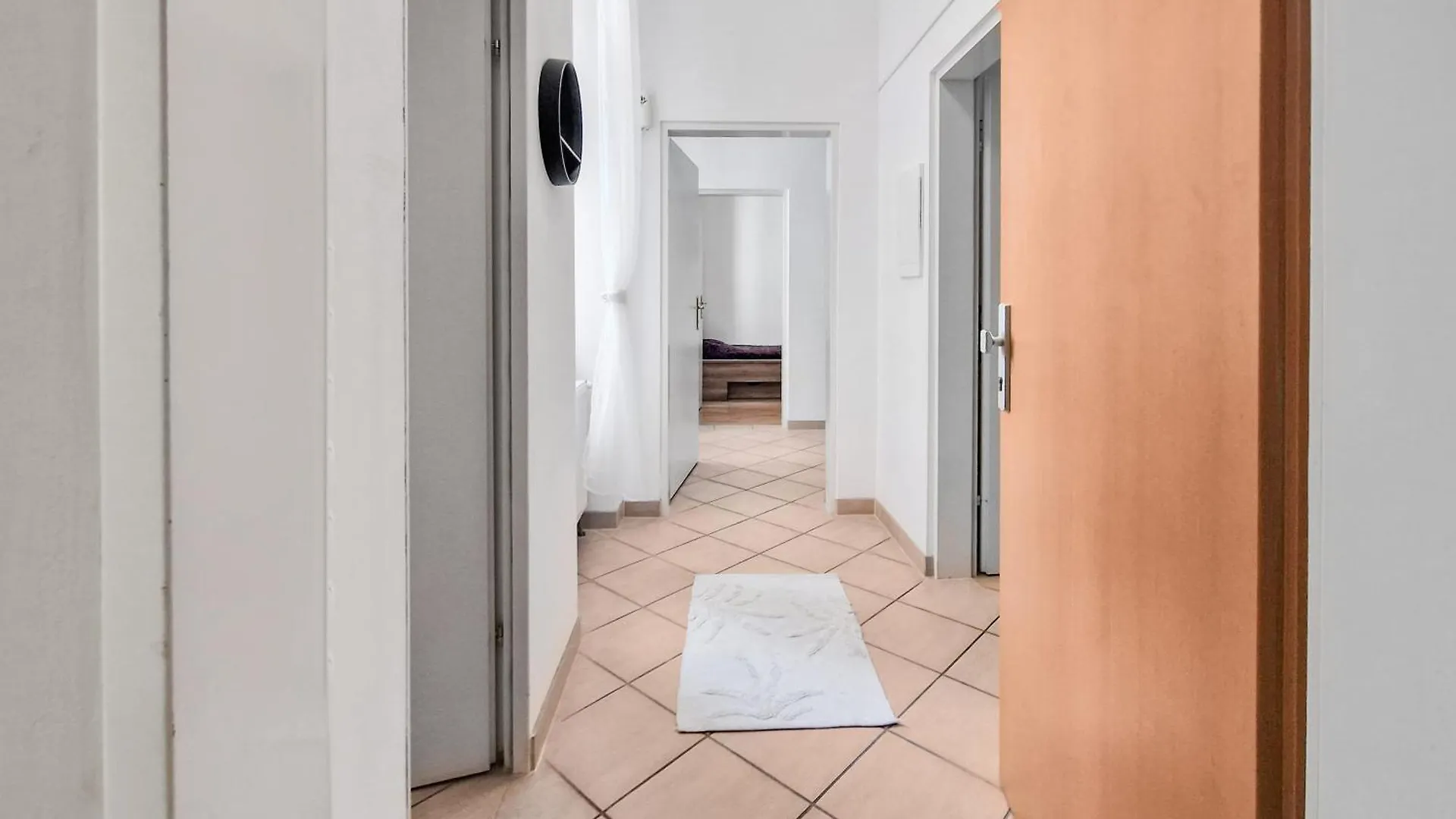 Elegant Three-Bedroom Suite Βιέννη 0*,  Αυστρία