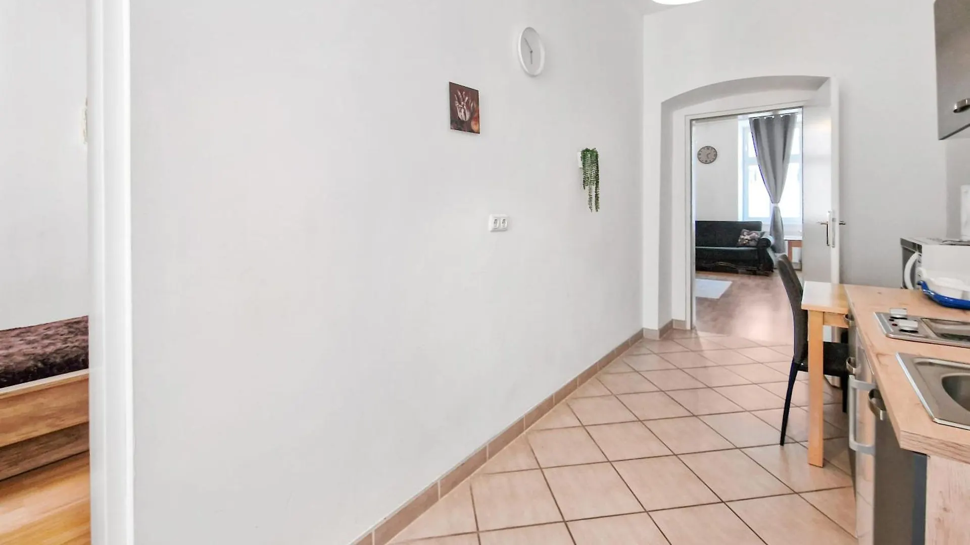 Διαμέρισμα Elegant Three-Bedroom Suite Βιέννη Αυστρία