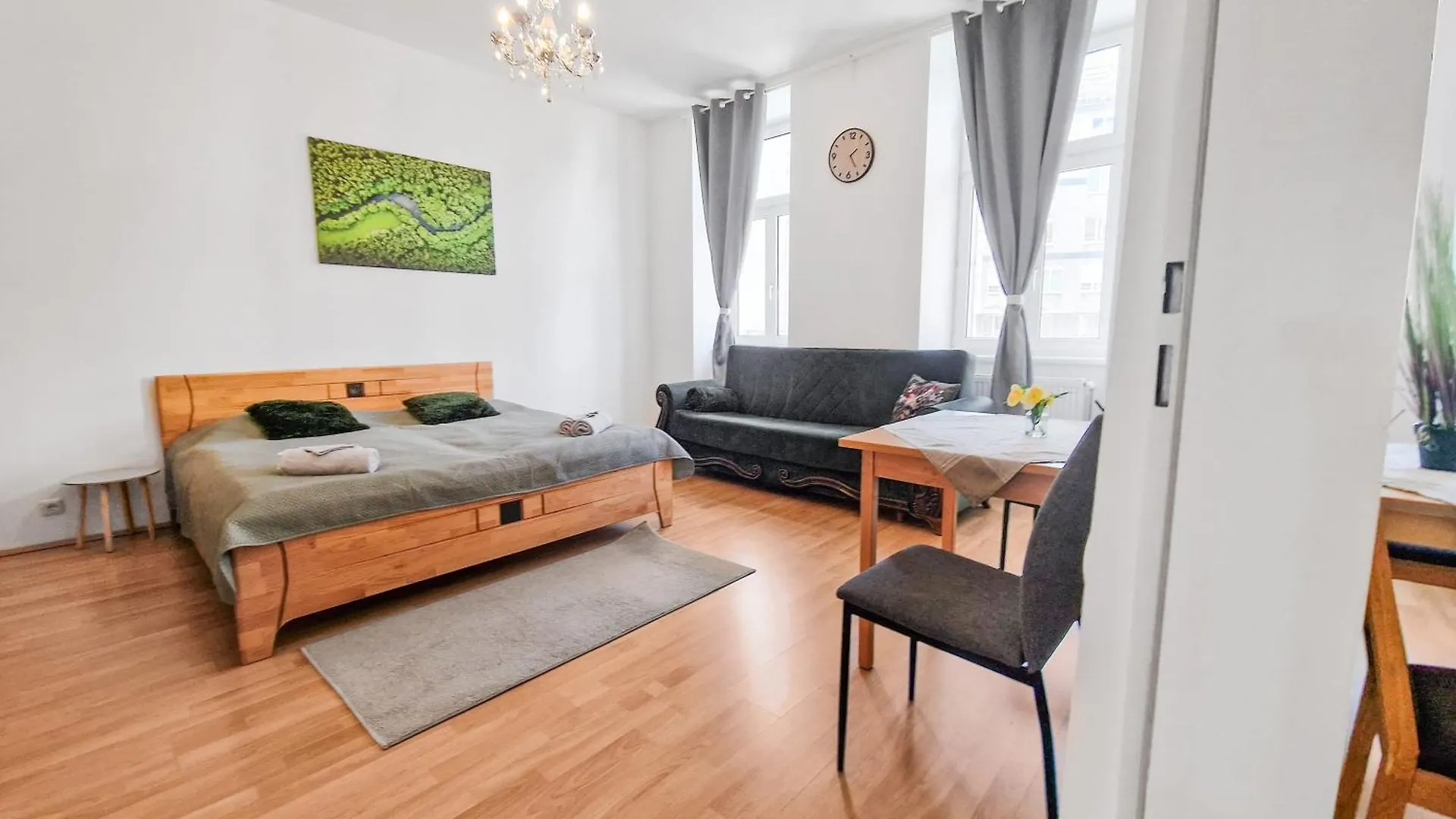 Elegant Three-Bedroom Suite Βιέννη Διαμέρισμα