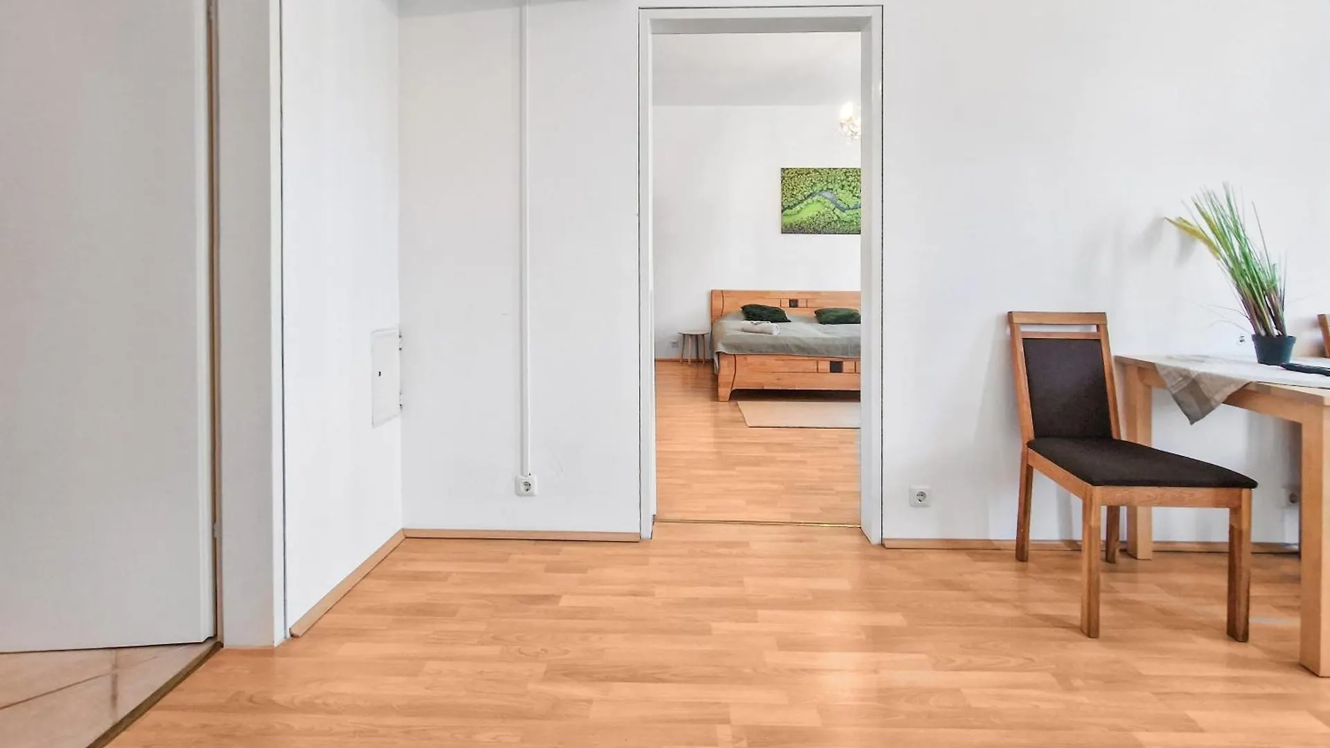 Διαμέρισμα Elegant Three-Bedroom Suite Βιέννη